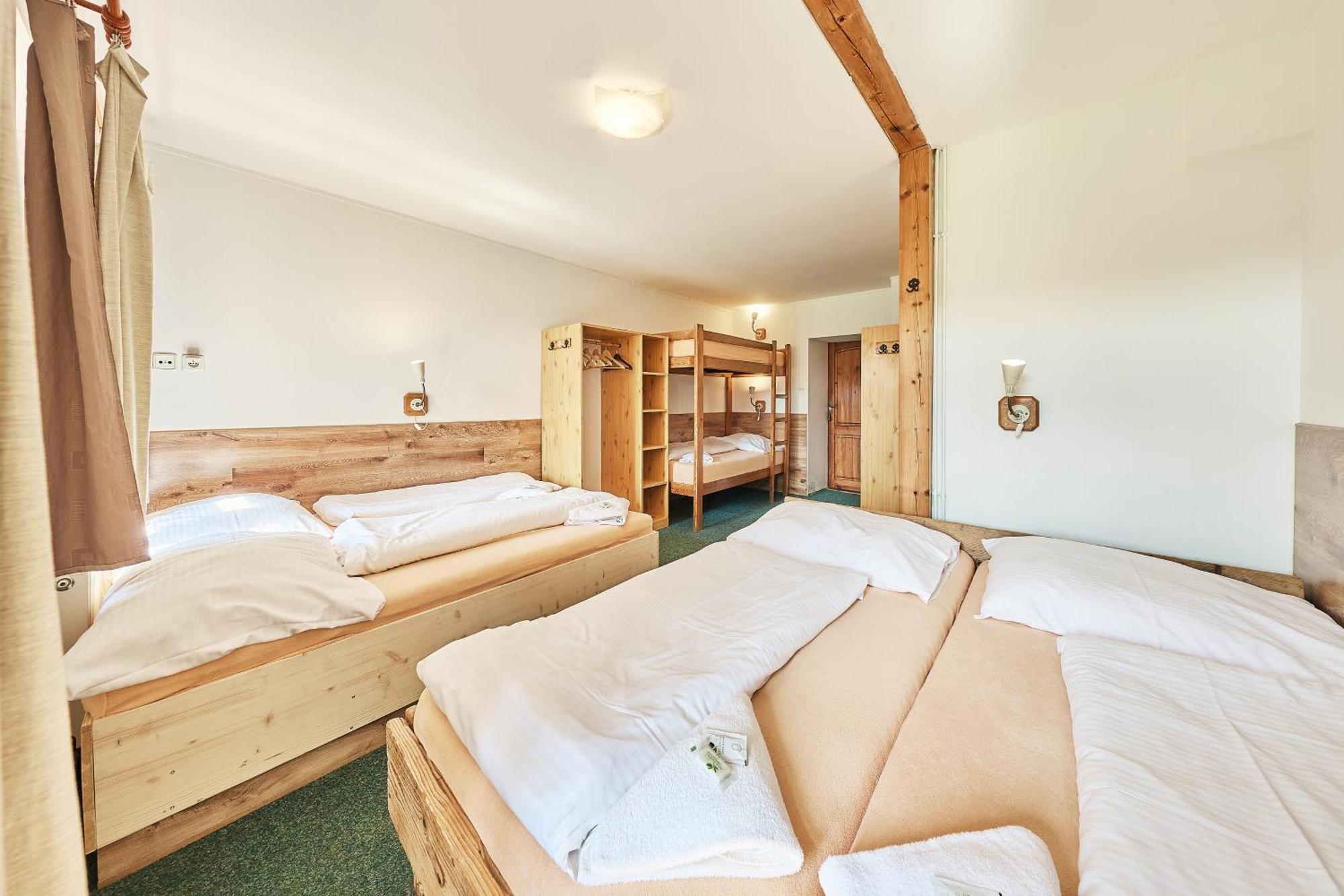 Modrokamenna Bouda Hotel Janske Lazne Exterior photo